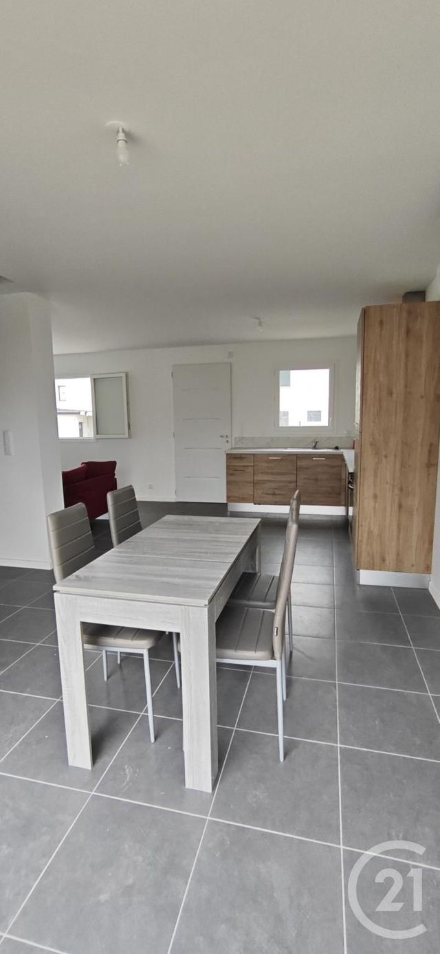 maison à louer - 4 pièces - 85.0 m2 - COMBOURG - 35 - BRETAGNE - Century 21 Dréano Immobilier