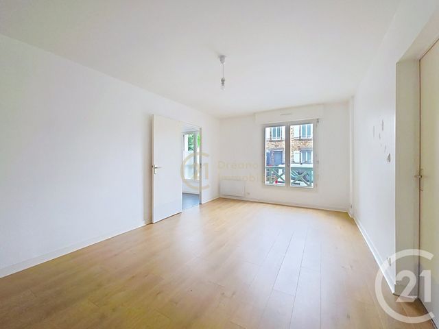 Appartement T2 à vendre - 3 pièces - 47.89 m2 - COMBOURG - 35 - BRETAGNE - Century 21 Dréano Immobilier